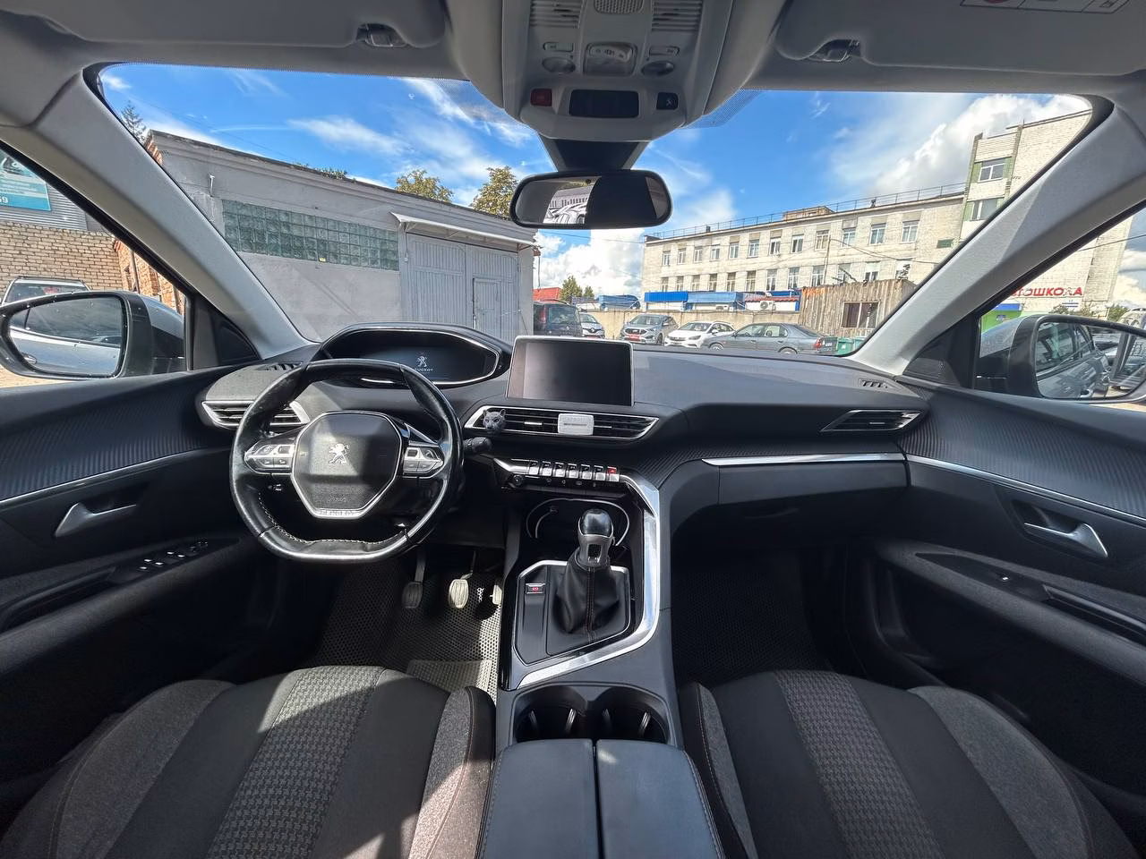 Peugeot 3008 фото 11