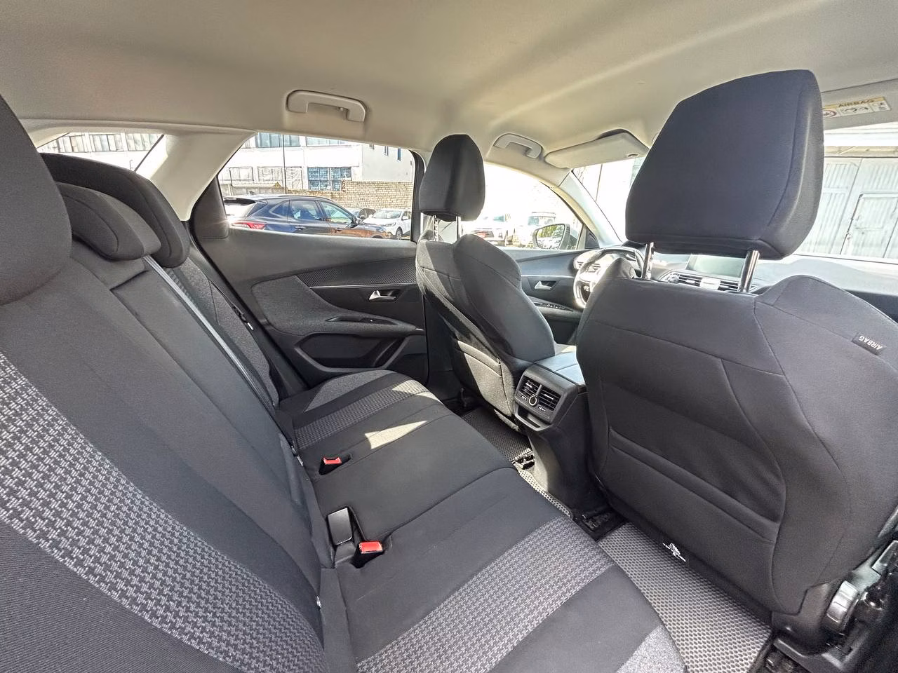Peugeot 3008 фото 13