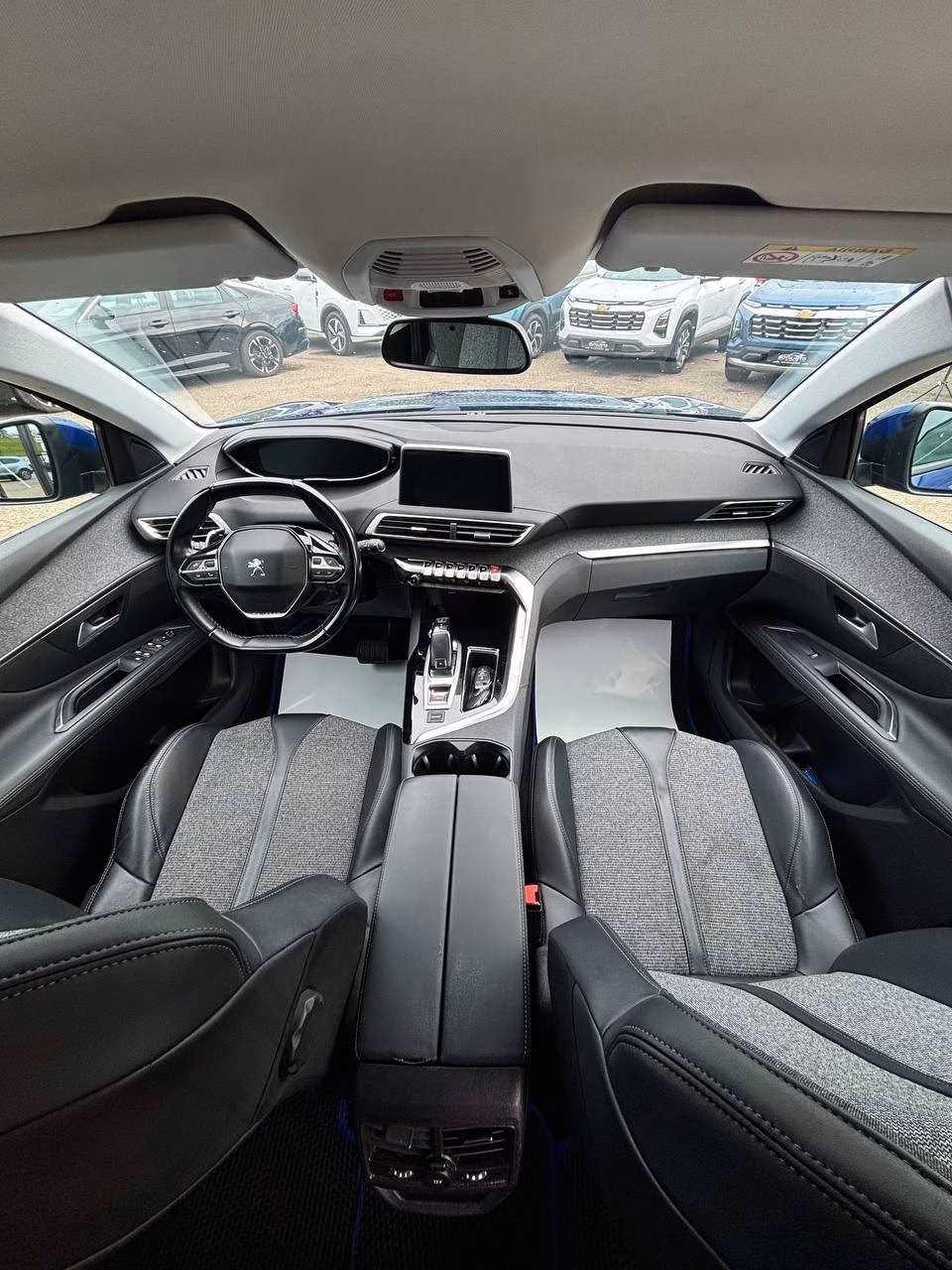 Peugeot 3008 фото 9
