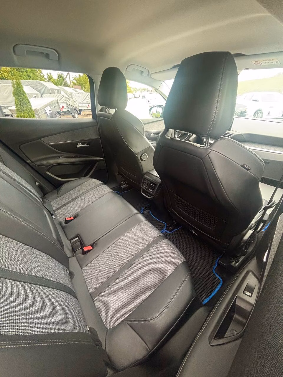 Peugeot 3008 фото 18