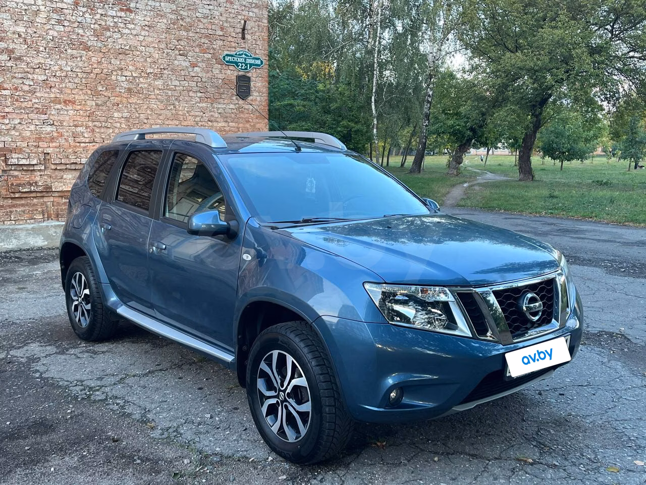 Nissan Terrano фото 5
