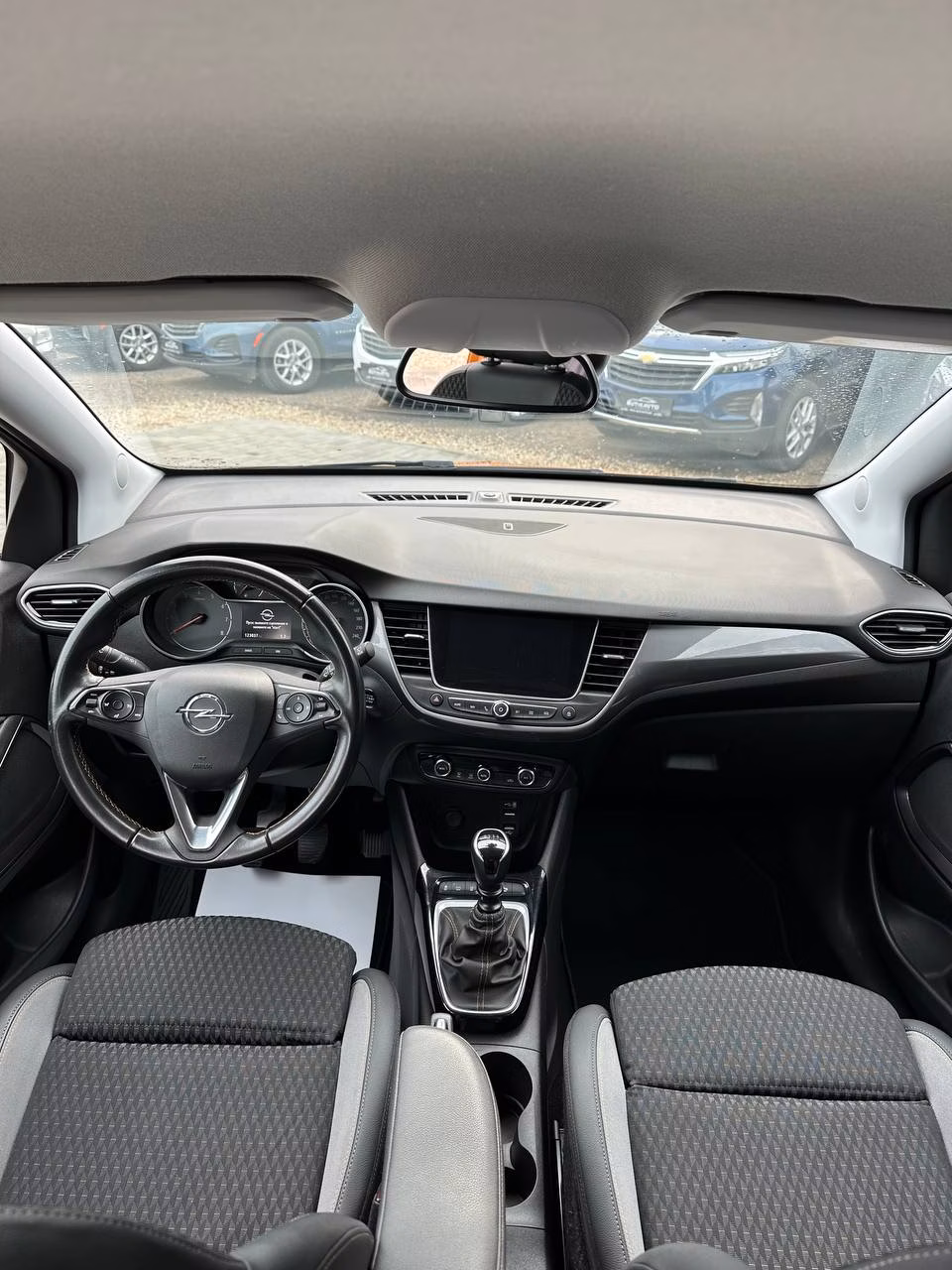 Opel Crossland X фото 12