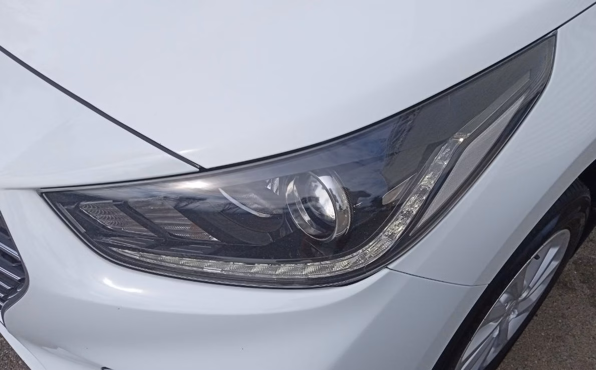 Hyundai Accent фото 9
