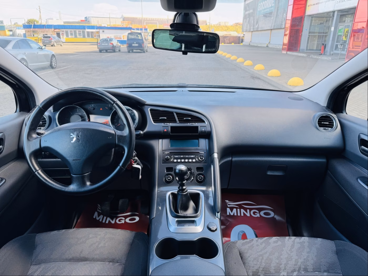 Peugeot 3008 фото 8