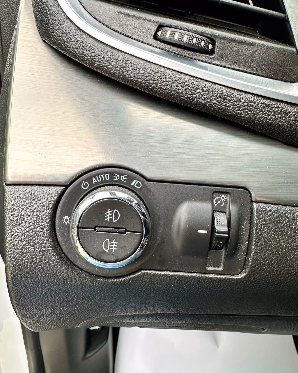 Opel Mokka фото 15