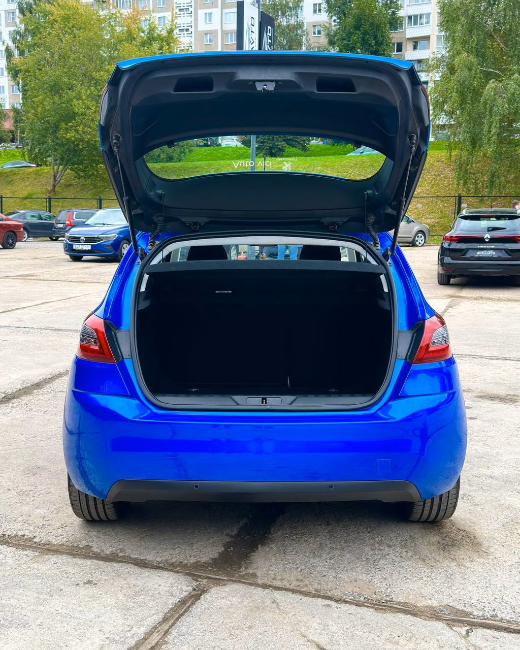 Peugeot 308 фото 12