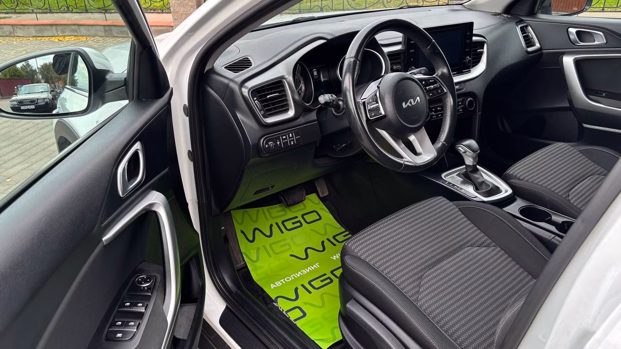 Kia XCeed фото 9