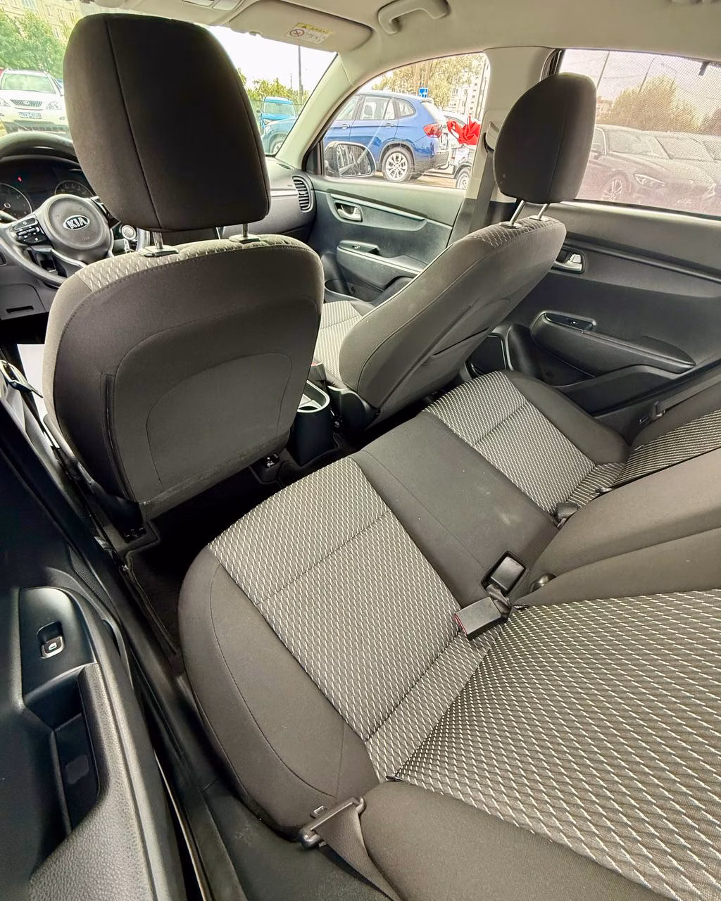Kia Rio фото 11