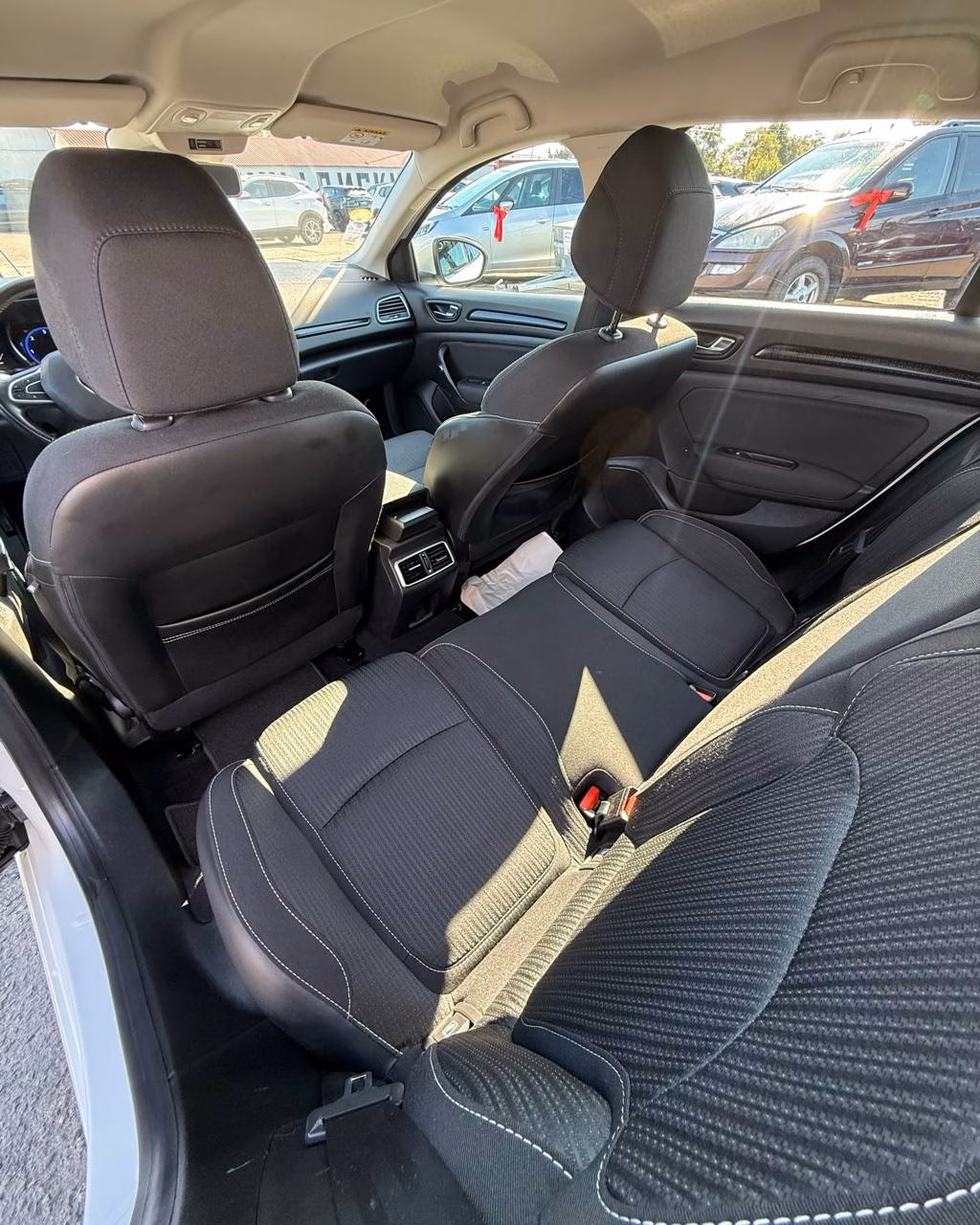 Renault Megane фото 12