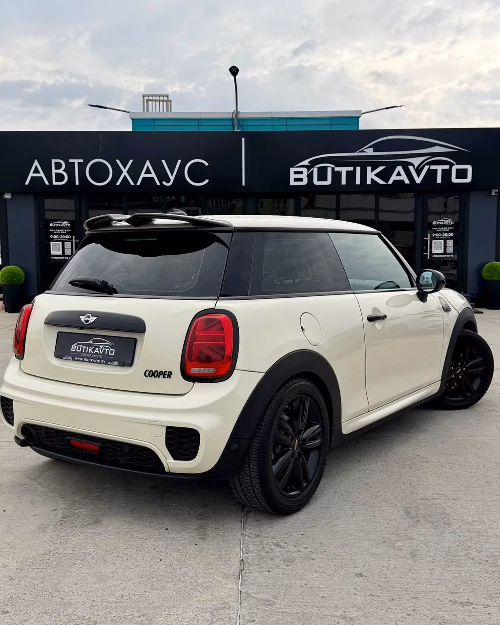 MINI Hatch фото 6