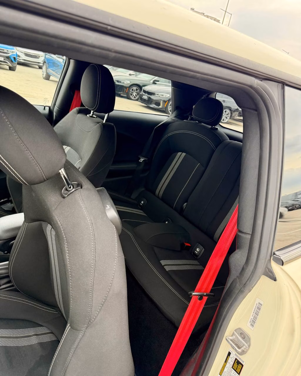 MINI Hatch фото 11