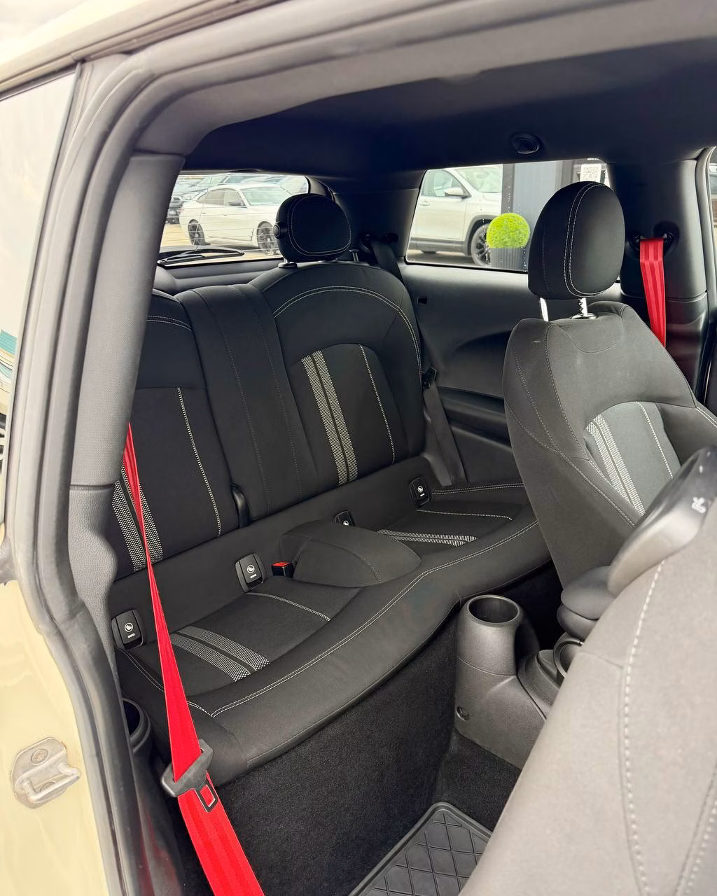 MINI Hatch фото 13