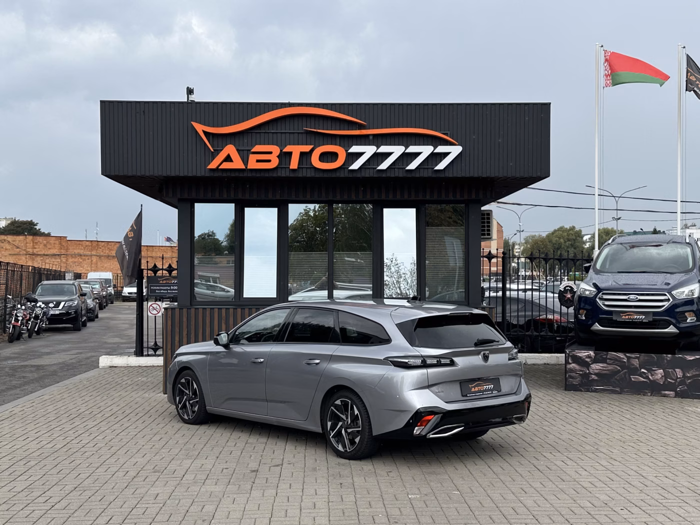 Peugeot 308 фото 4