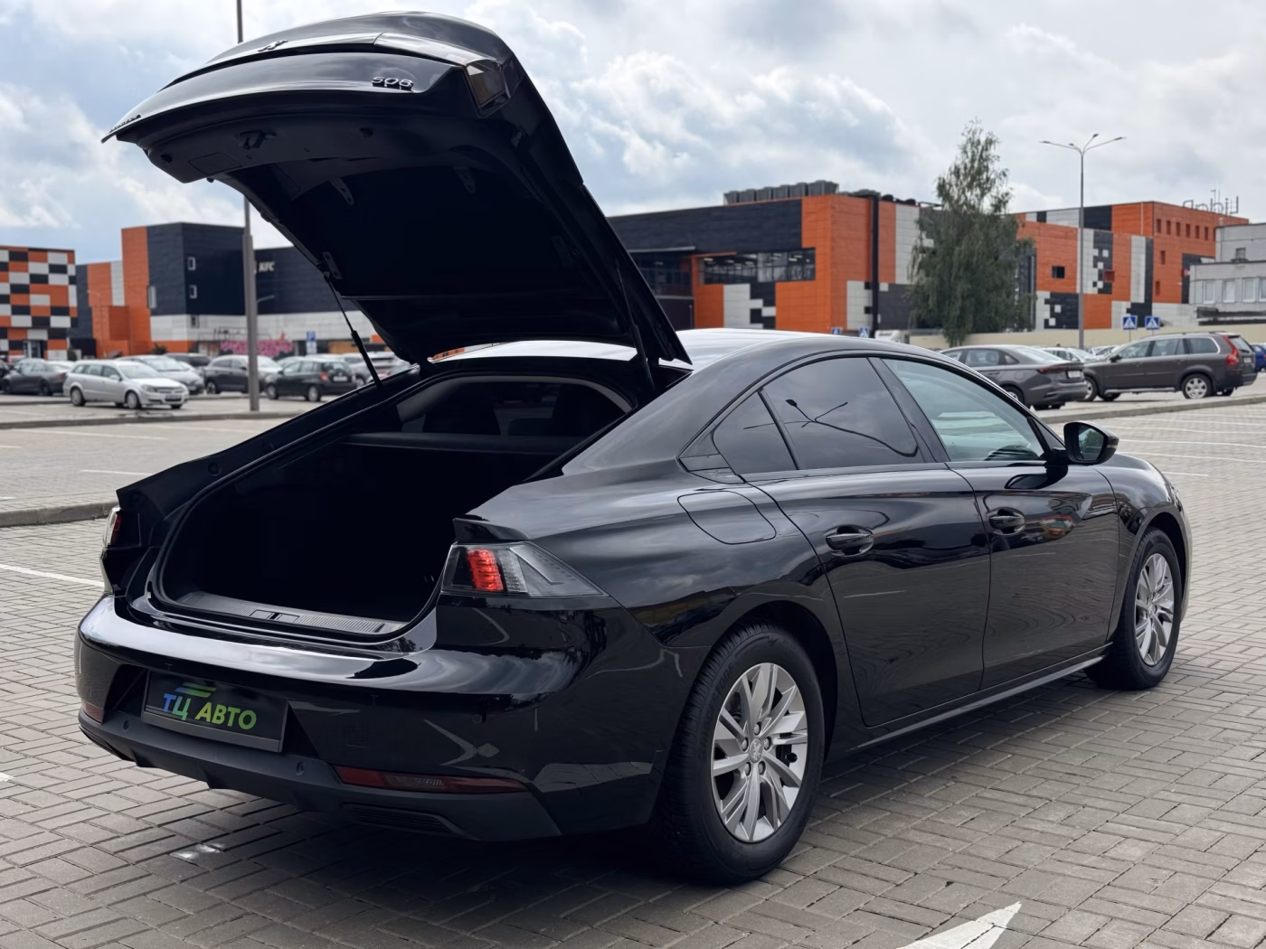 Peugeot 508 фото 11