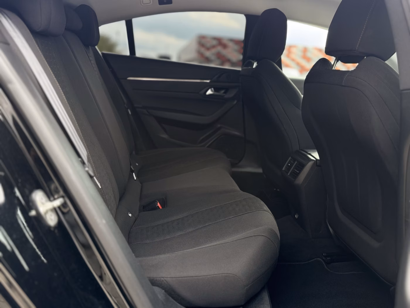 Peugeot 508 фото 12