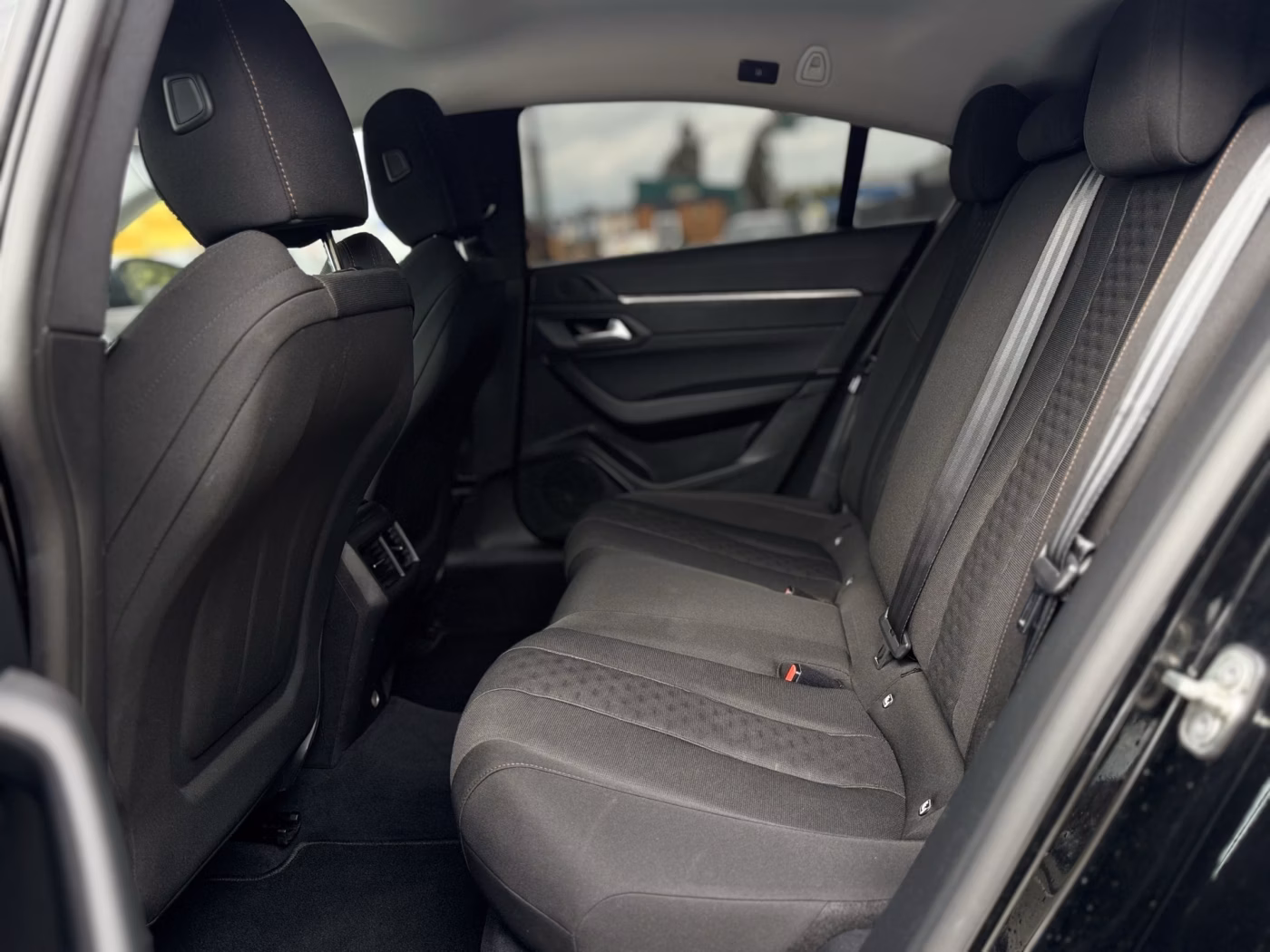 Peugeot 508 фото 15