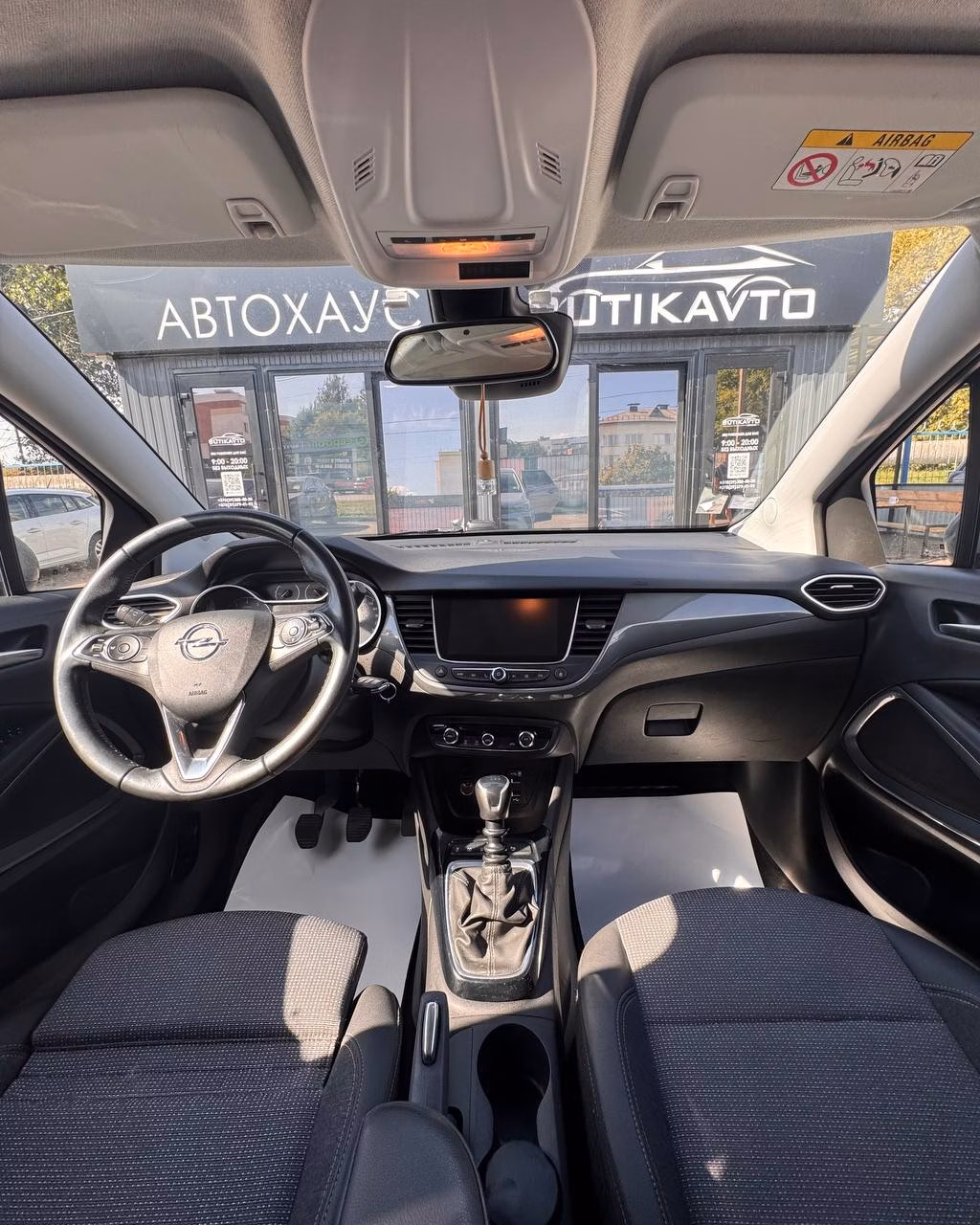 Opel Crossland X фото 13