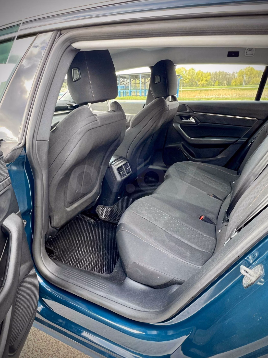 Peugeot 508 фото 12