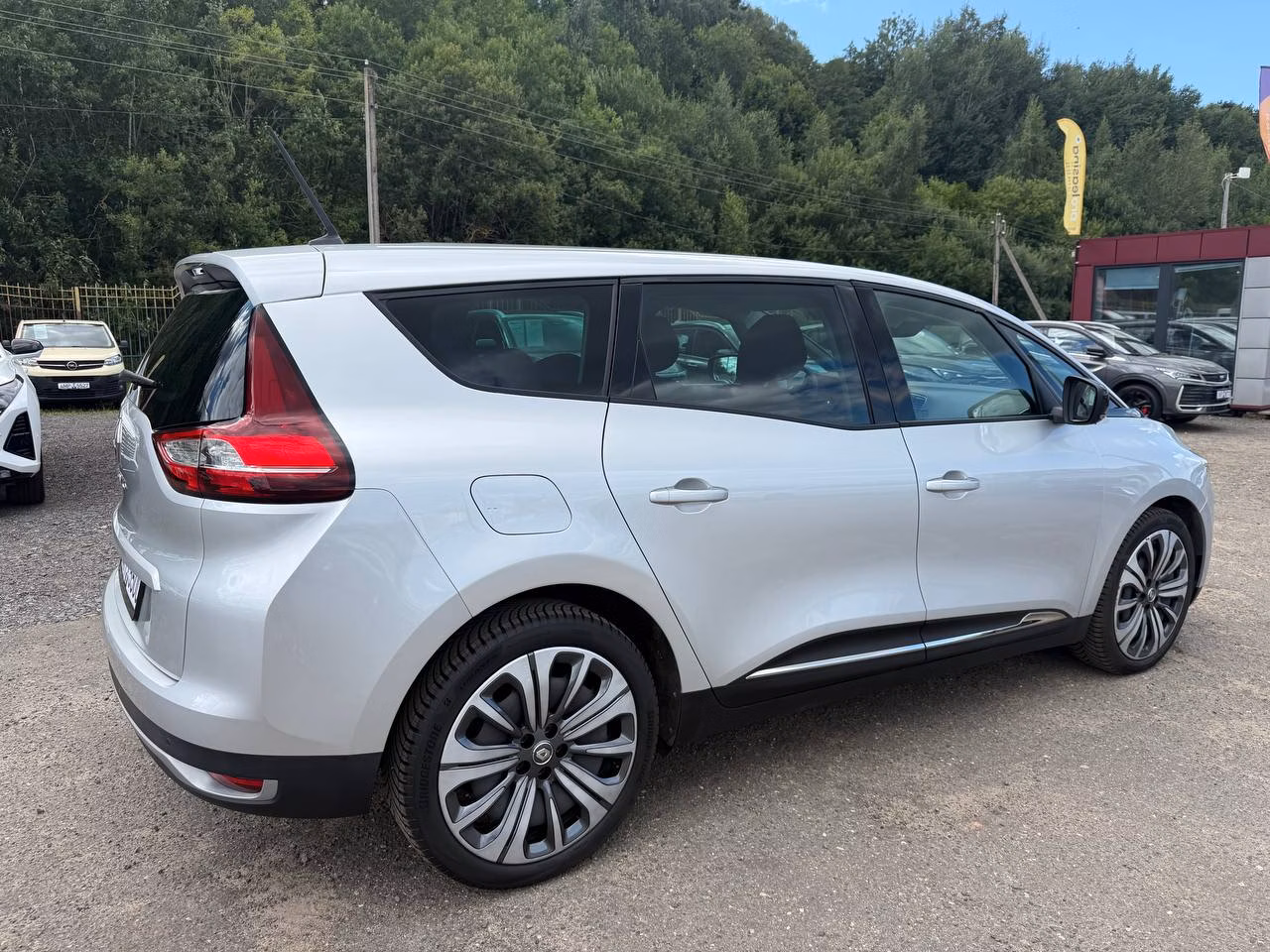 Renault Grand Scenic фото 7