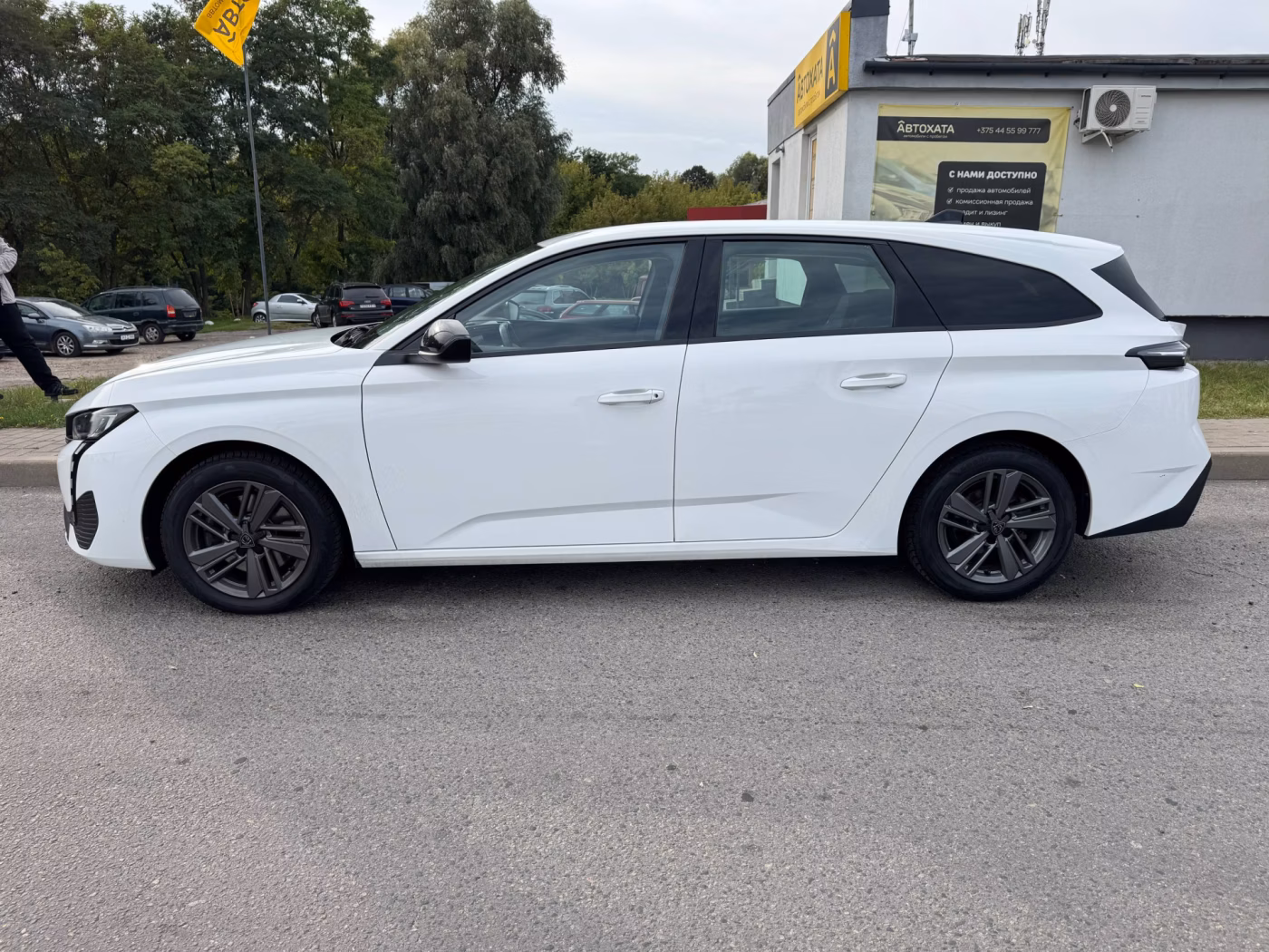Peugeot 308 фото 8