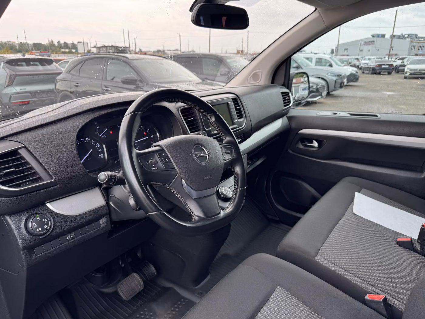 Opel Zafira Life фото 19