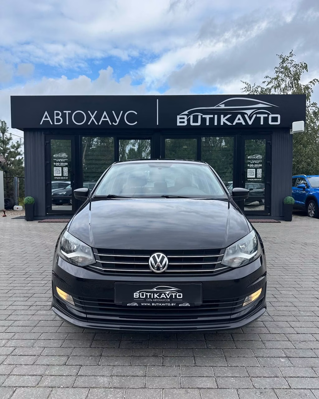 Volkswagen Polo Sedan фото 2