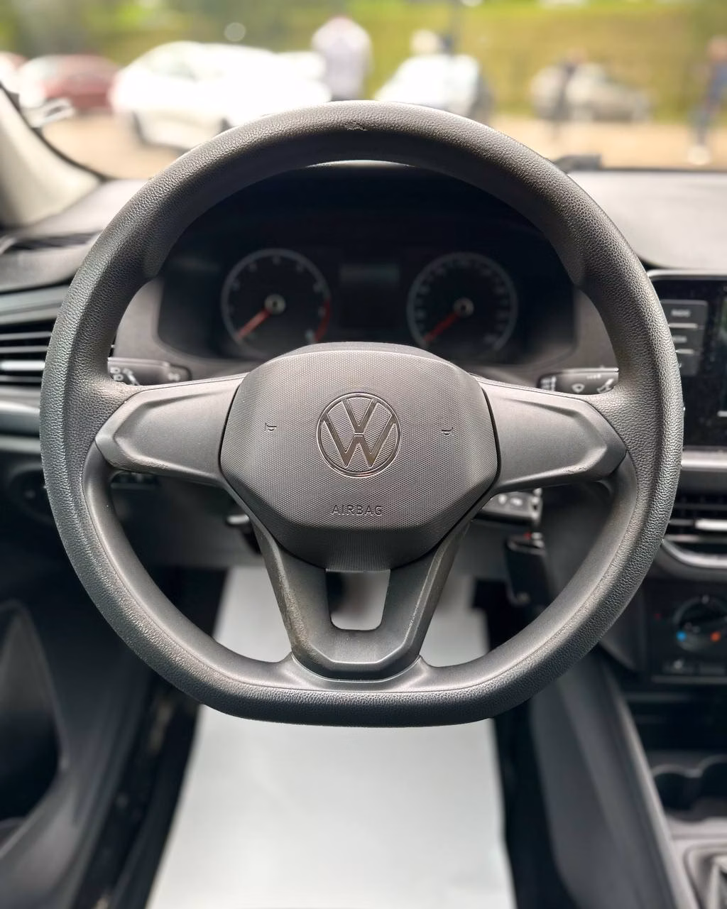 Volkswagen Polo Sedan фото 10
