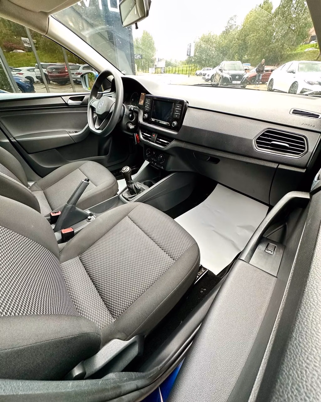 Volkswagen Polo Sedan фото 12