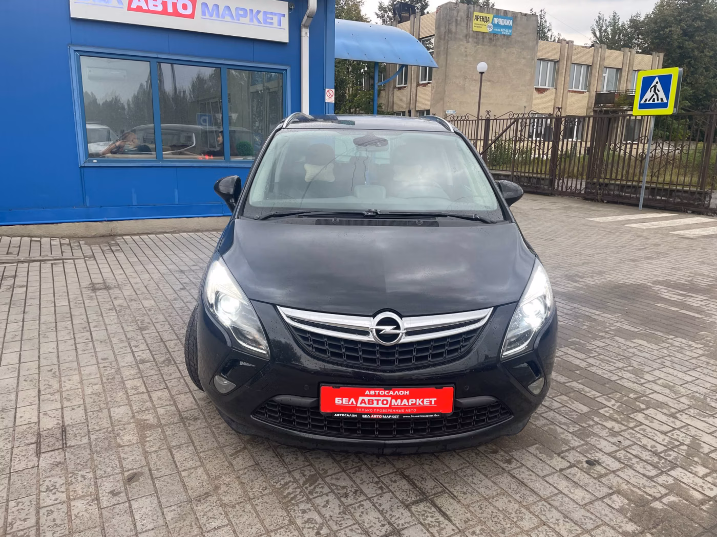Opel Zafira фото 4