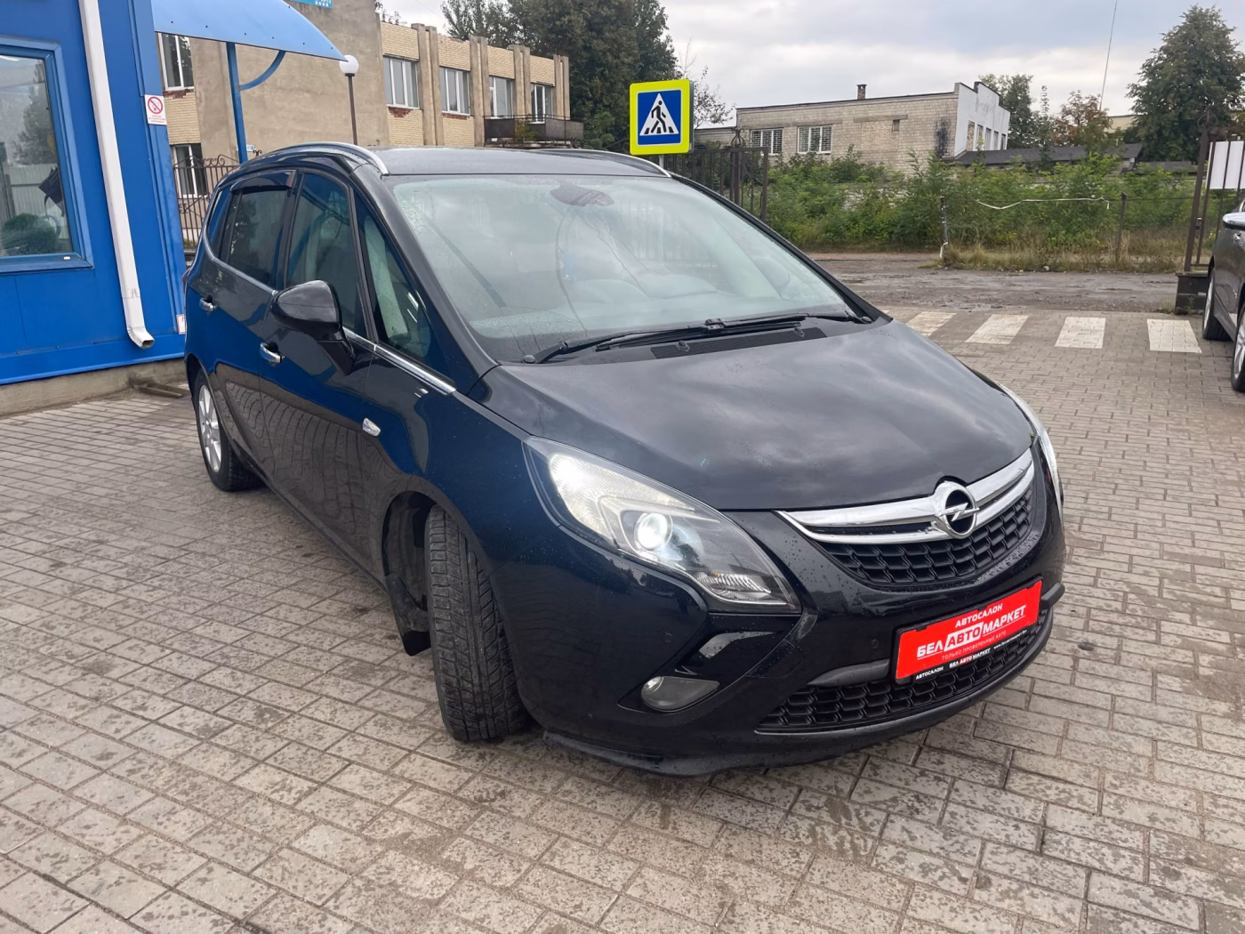 Opel Zafira фото 5