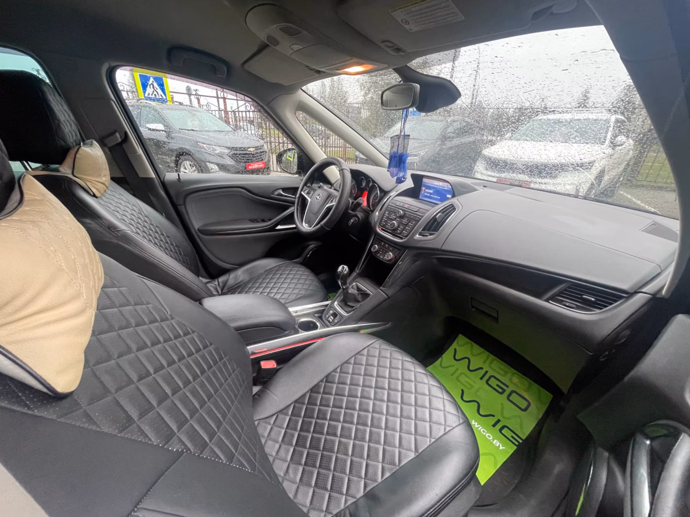 Opel Zafira фото 17