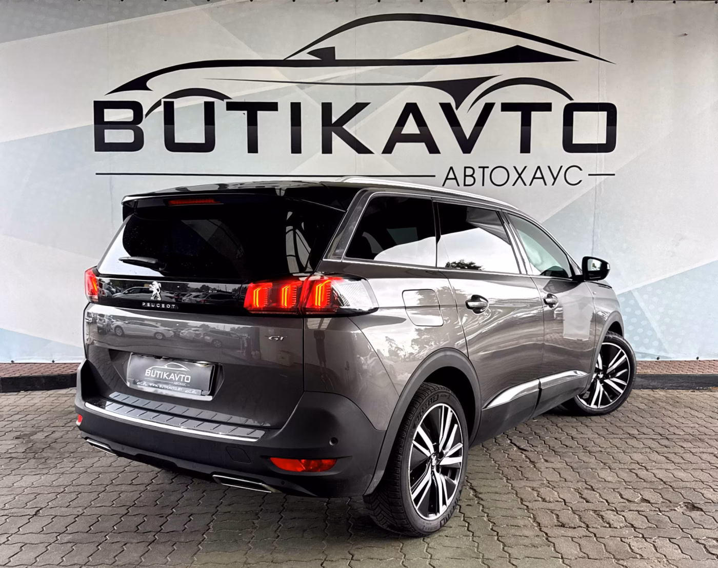 Peugeot 5008 фото 7