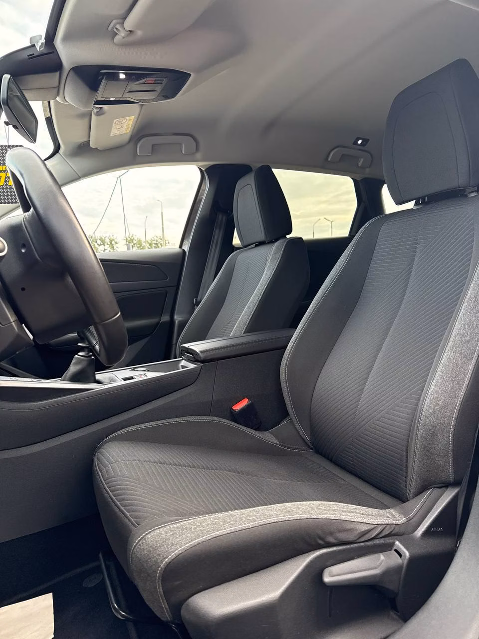 Peugeot 308 фото 10