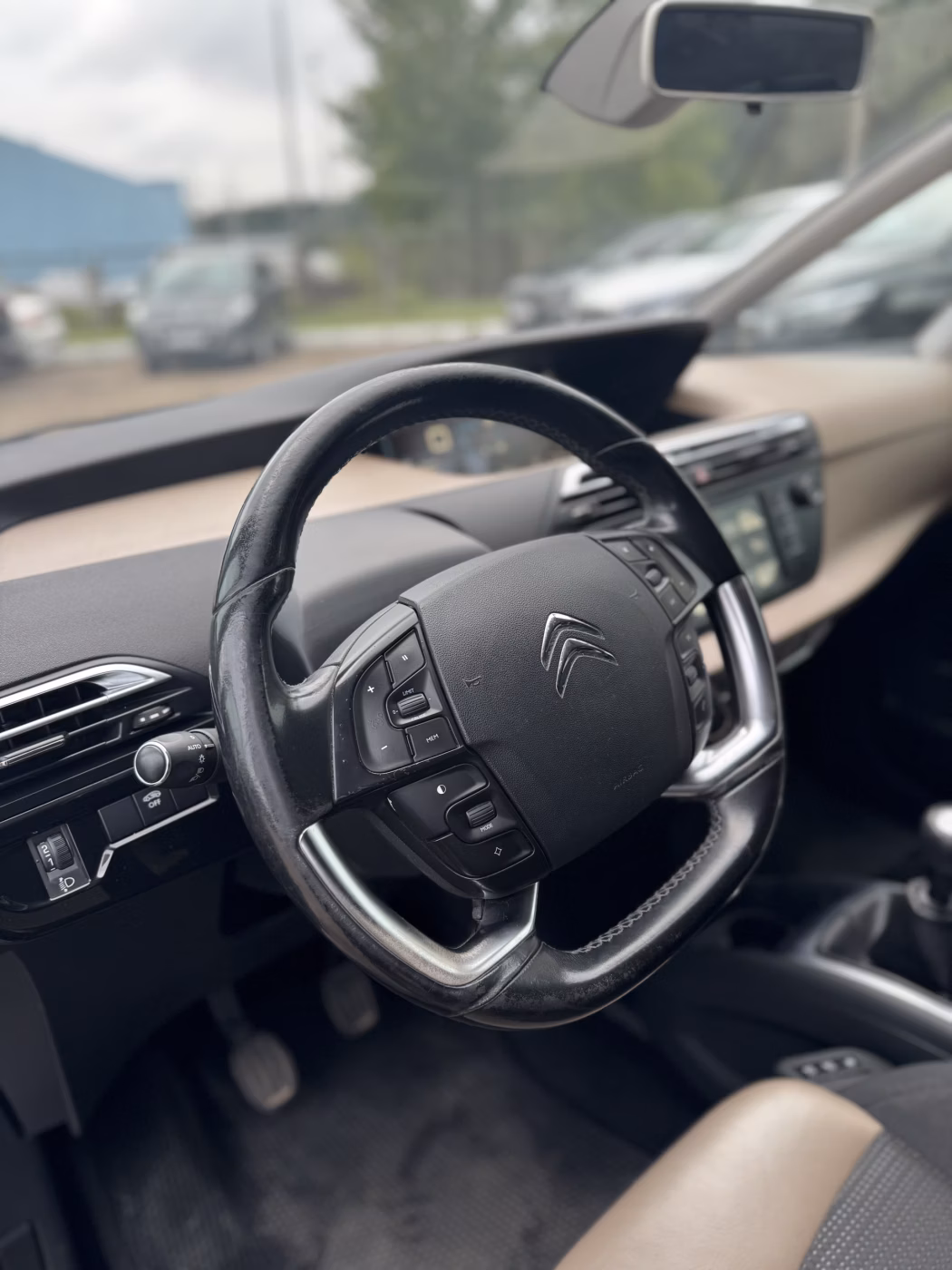 Citroen C4 Picasso фото 8