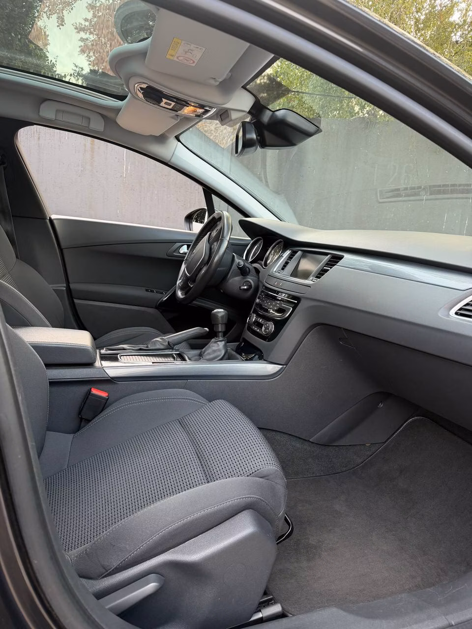 Peugeot 508 фото 11