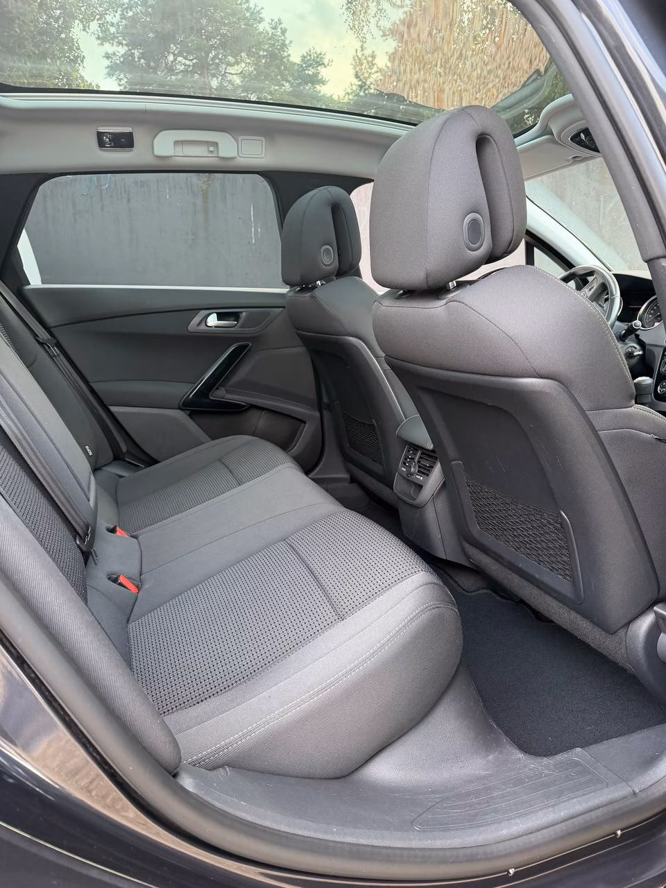Peugeot 508 фото 12