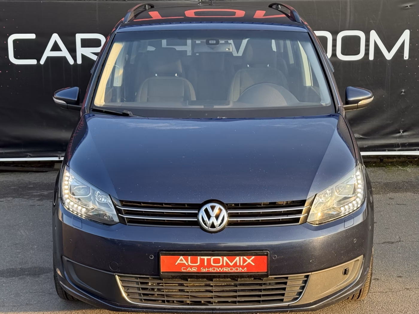 Volkswagen Touran фото 2
