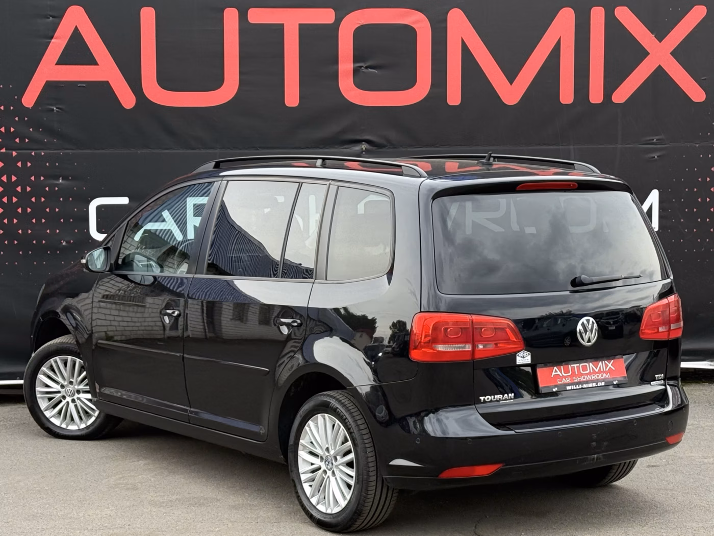 Volkswagen Touran фото 4