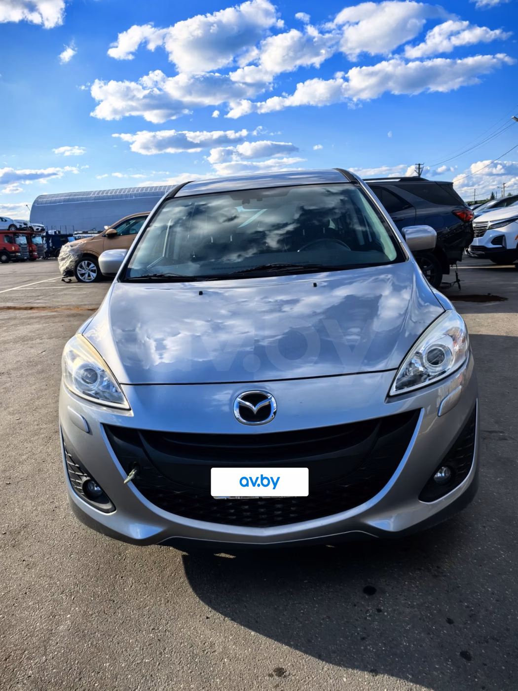 Mazda 5 фото 6