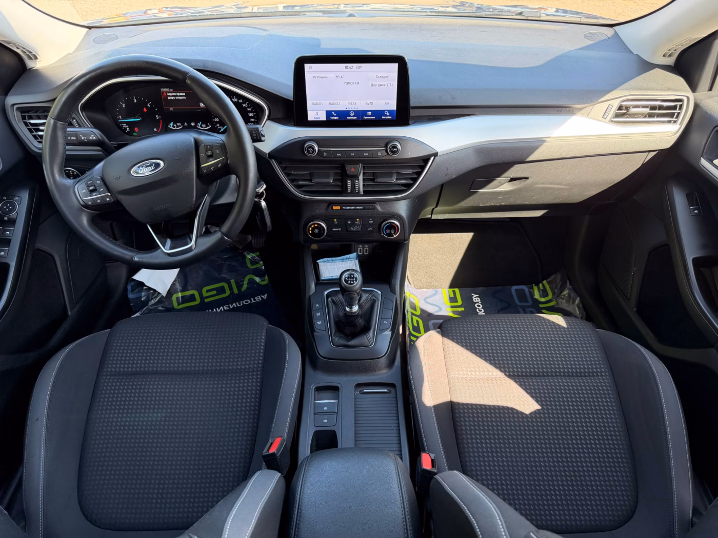 Ford Focus фото 11