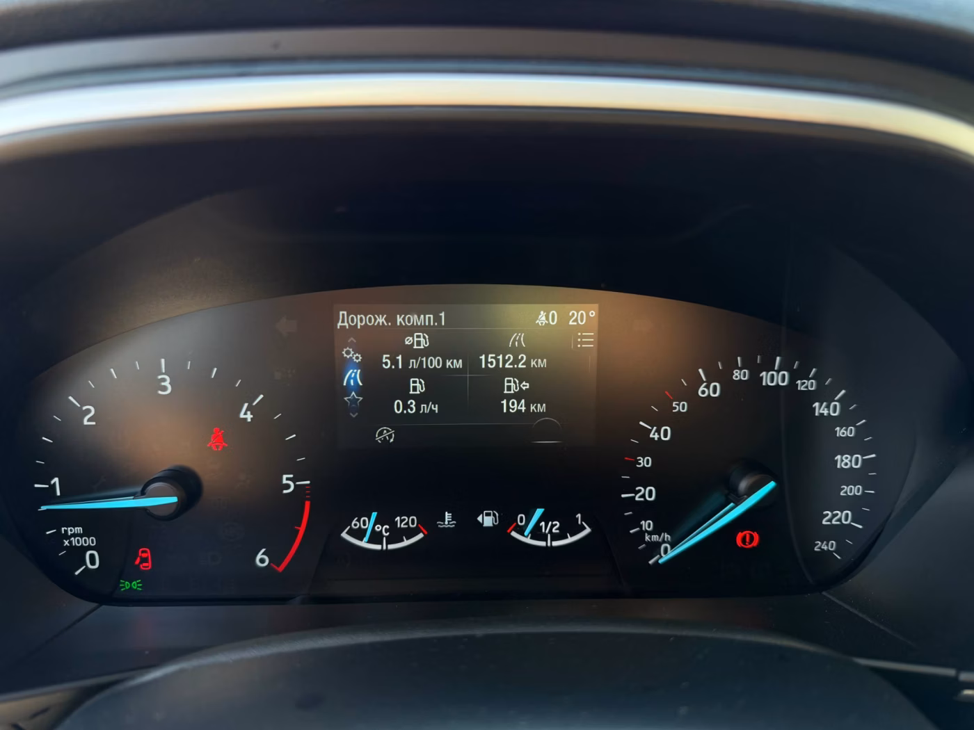 Ford Focus фото 17