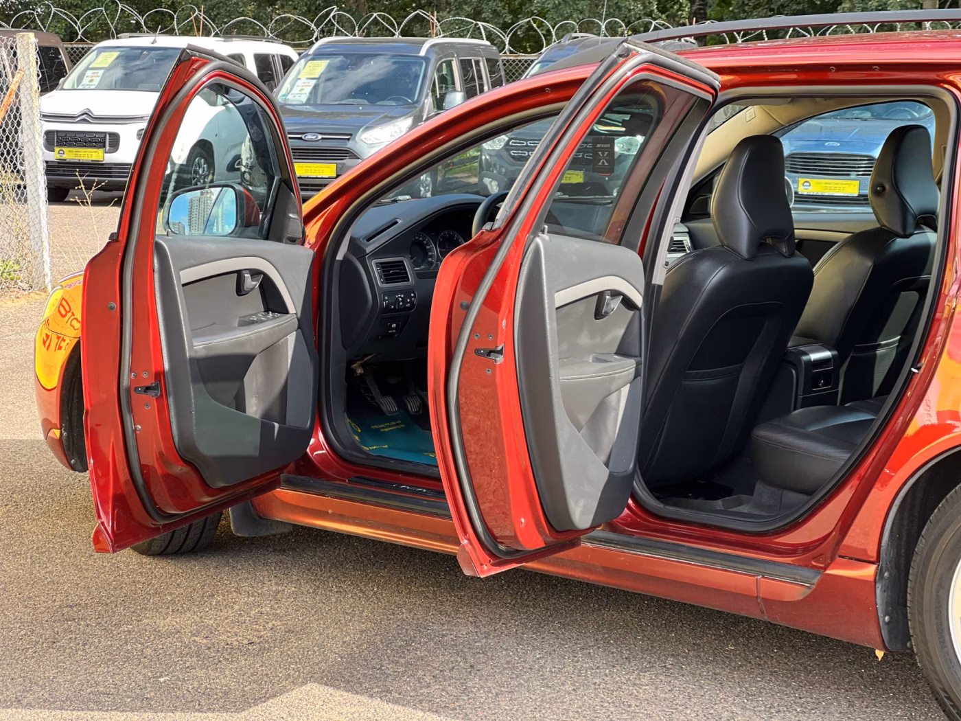 Volvo V70 фото 15