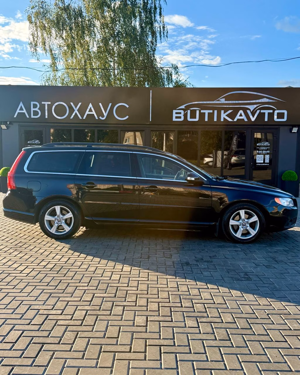 Volvo V70 фото 8