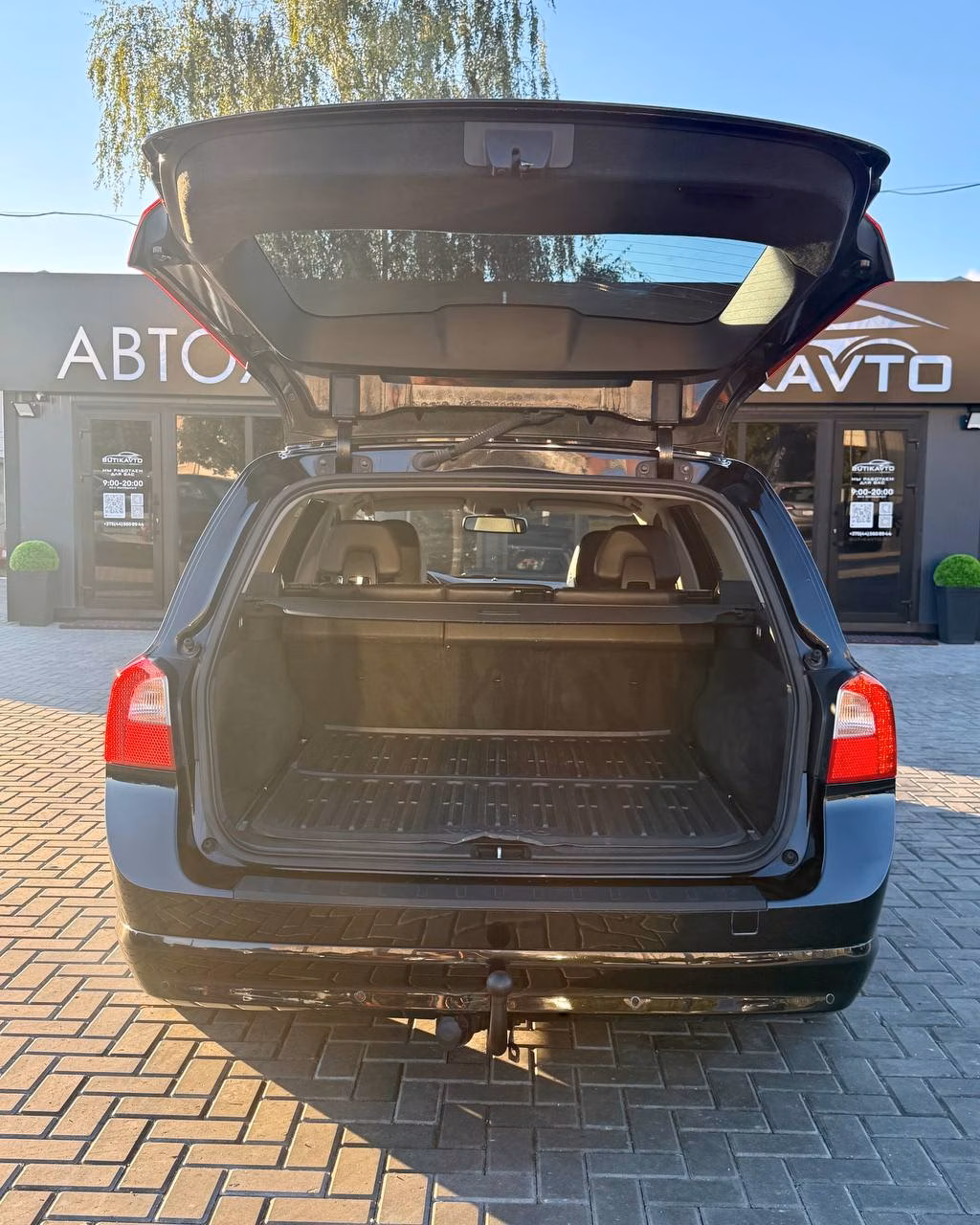 Volvo V70 фото 15