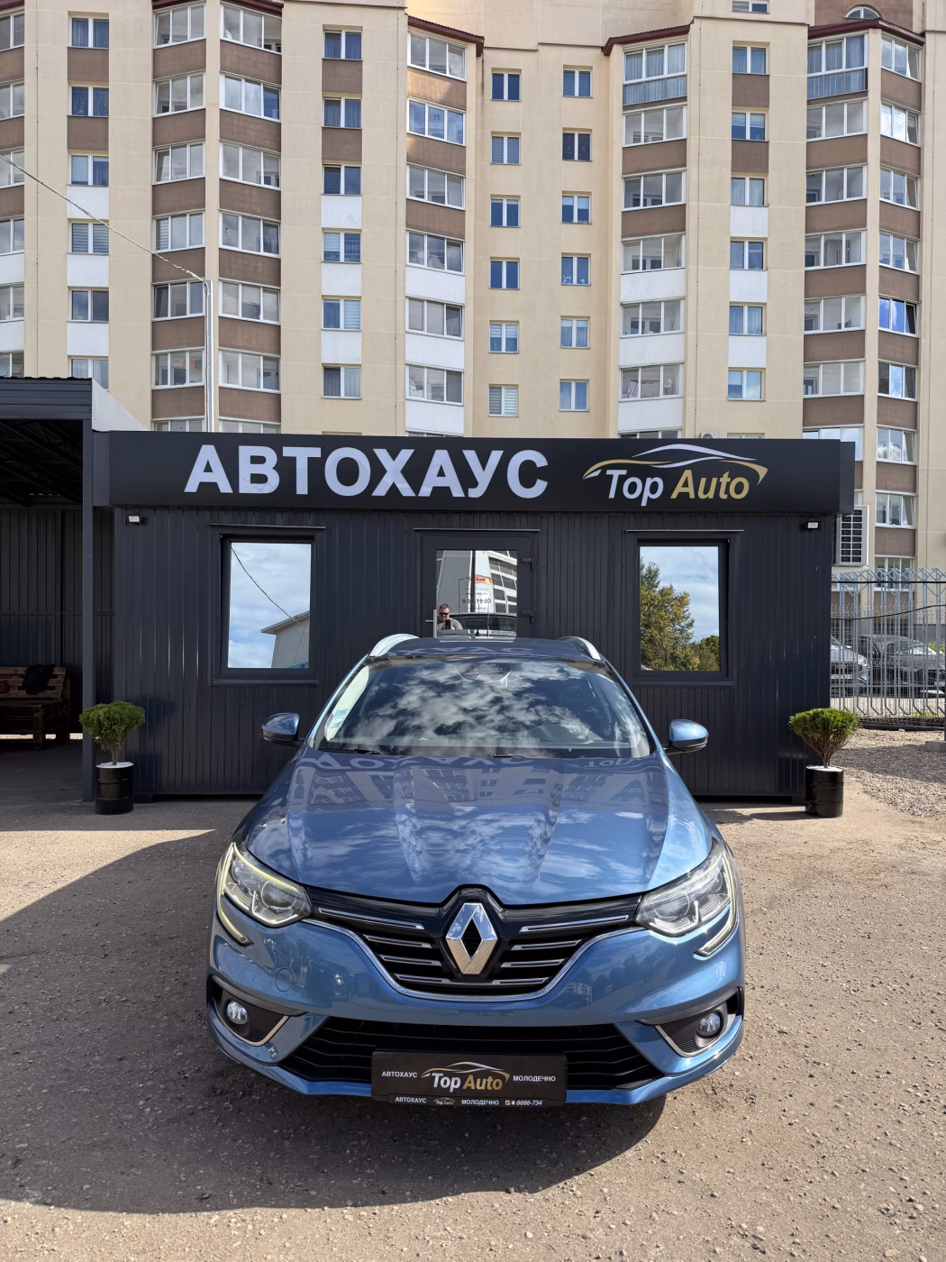 Renault Megane фото 2