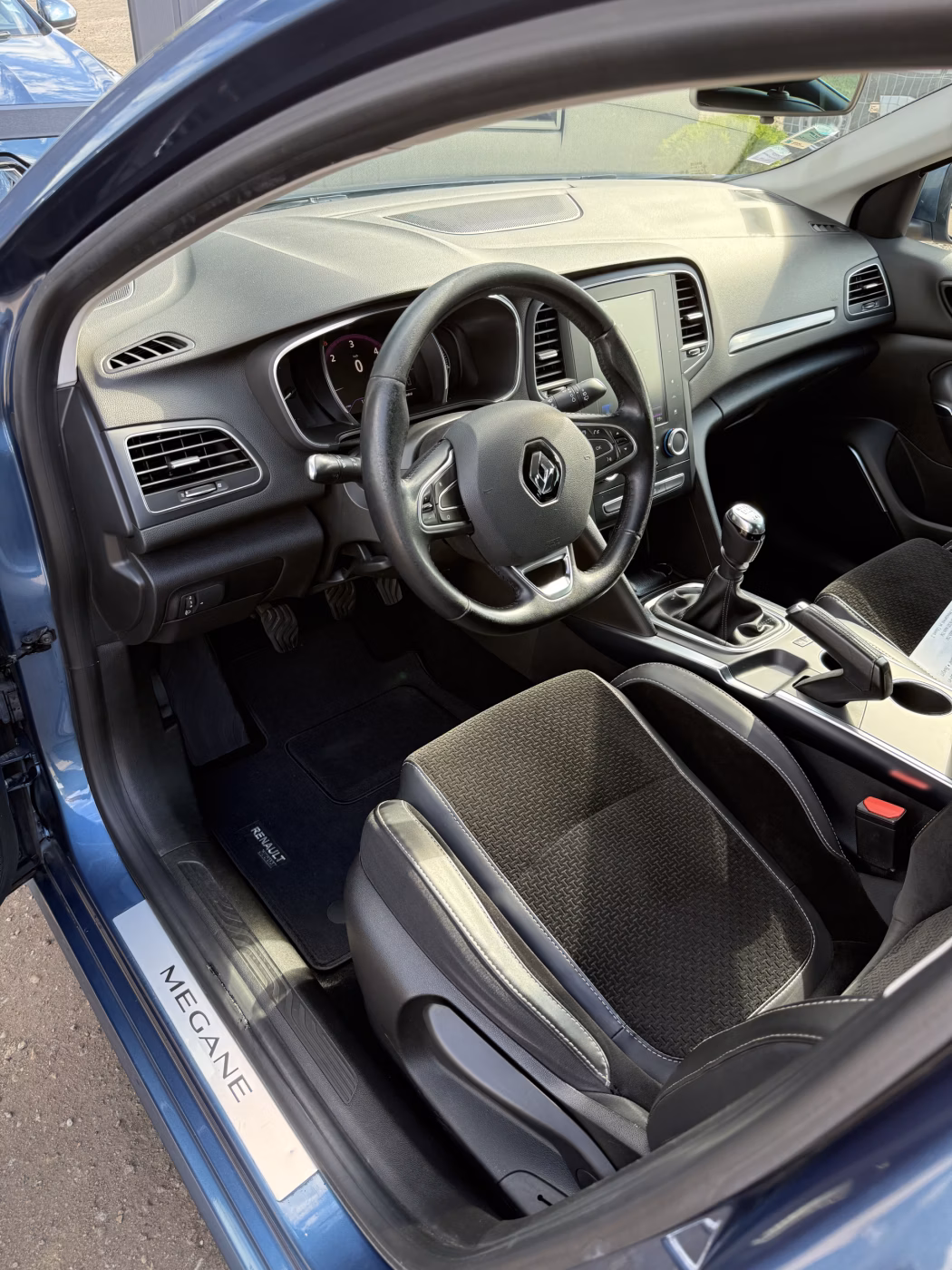Renault Megane фото 7