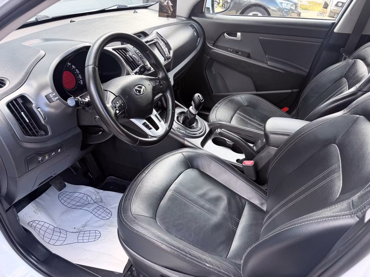 Kia Sportage фото 9