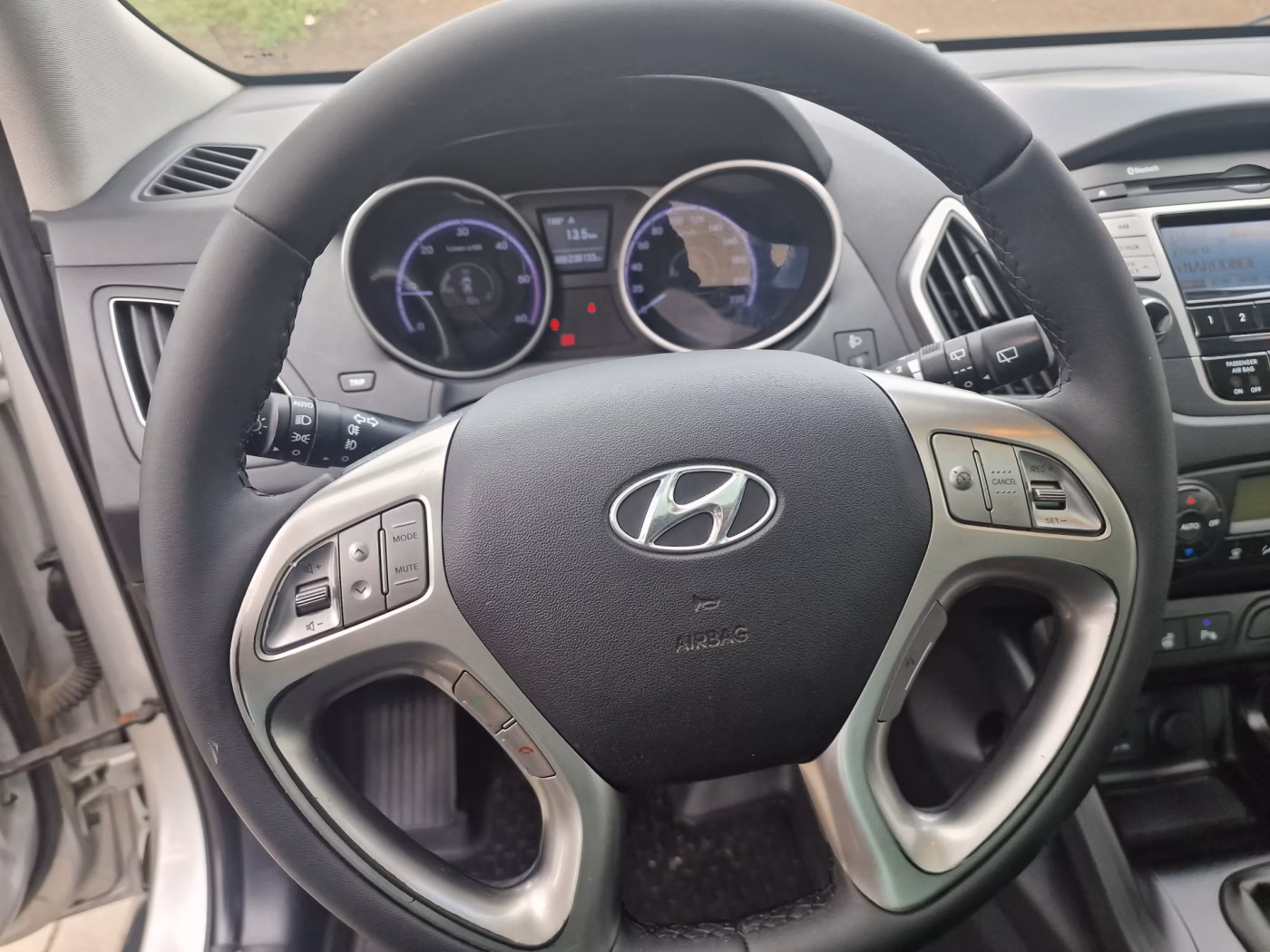 Hyundai ix35 фото 11