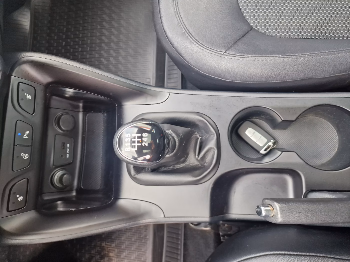 Hyundai ix35 фото 15