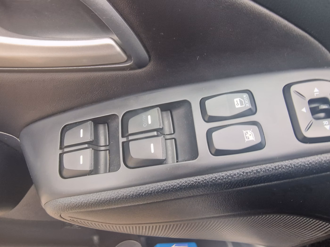 Hyundai ix35 фото 17